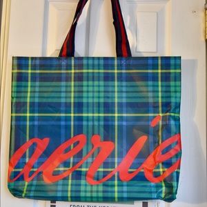 Aerie tote bag